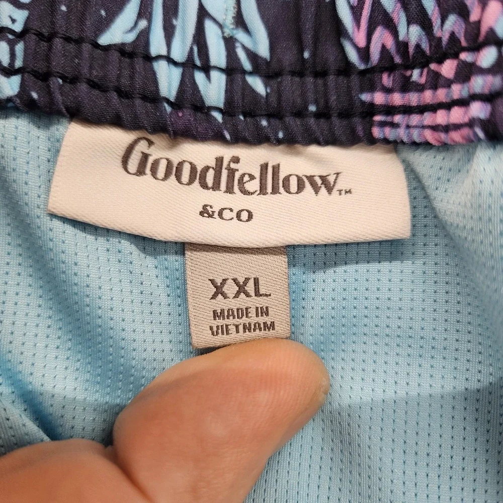 Goodfellow & Co Men's XXL‎ Swim Trunks with Liner Blue Pineapple Tropical Print